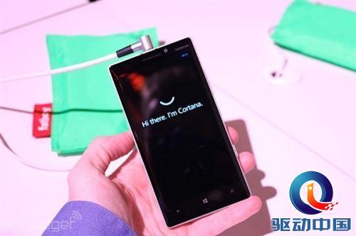 诺基亚5寸新旗舰Lumia 930真机抢鲜看:完美