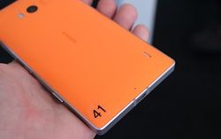 WP新旗舰Lumia 930初上手：Icon多彩国际版