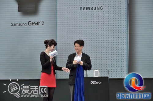 三星GALAXY S5正式开卖 售5299元签约三年免费拿机