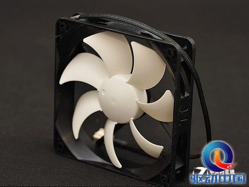 Tt超级水冷极简安装