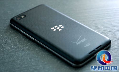 BlackBerry Z30 on its face