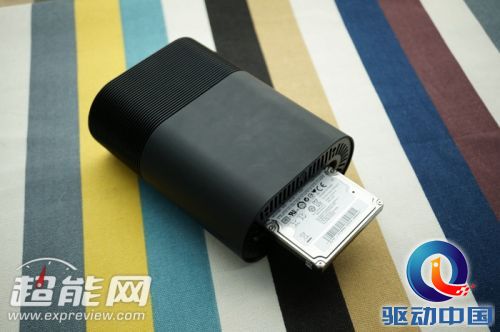 有区别吗?小米路由量产版拆解实录