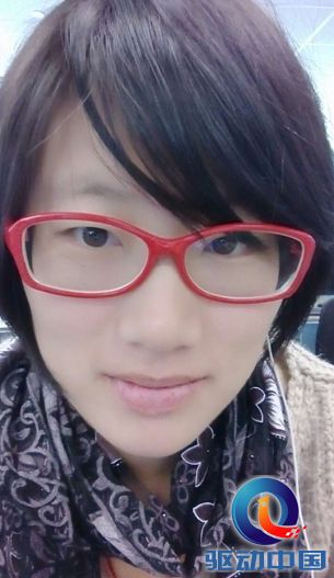 红辣椒手机前置摄像头给力 视频聊天效果不俗 红辣椒手机前置摄像头给力 视频聊天效果不俗