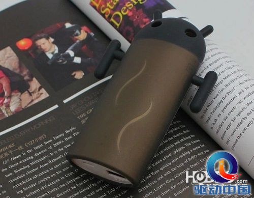贴心续航小恶魔:欧雷柏O-952B移动电源