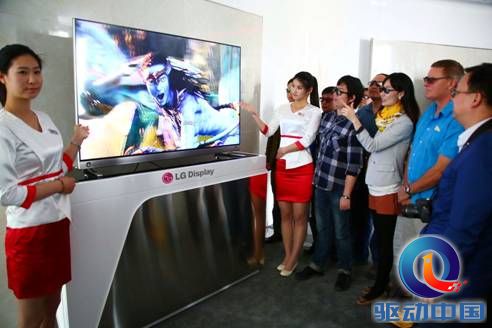 说明: E:\Dropbox\Dropbox\Cenbo\LG Display\4月\0417发布\LG Display北京国际电影节3D体验2.jpg