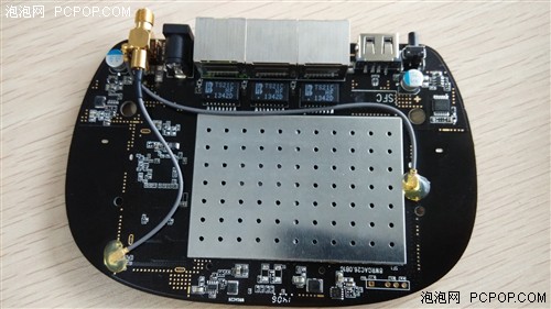 性价比之战 水星MAC1200R对比360安全路由 