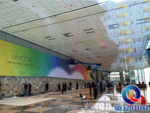 现场多图探营：苹果WWDC14会场装饰一新
