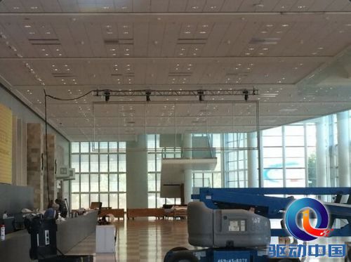 现场多图探营：苹果WWDC14会场装饰一新