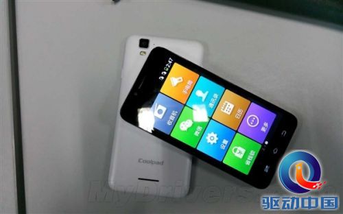 红米Note又遇死敌！大神Note曝光：够大