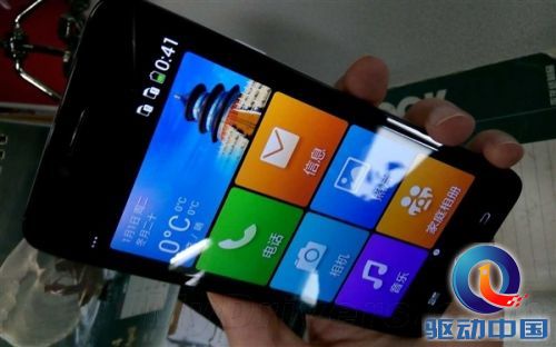 红米Note又遇死敌！大神Note曝光：够大