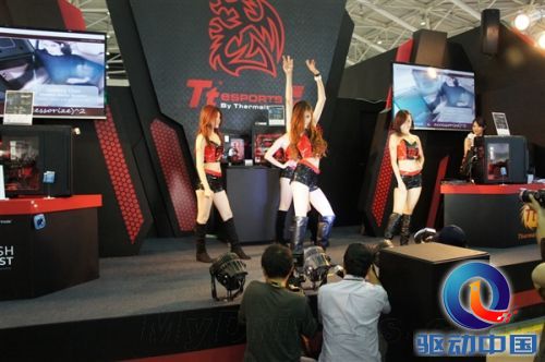 深夜福利：台北电脑展上的清凉妹子们