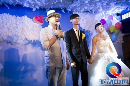 微信宝助力婚庆 汪涵现场体验X-PHOTO