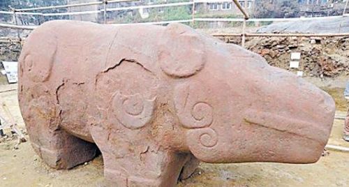 北京镇水神兽_镇水神兽被挖引暴雨_成都镇水神兽