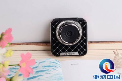 奢华水晶行车记录仪，威仕特R2华丽登场 