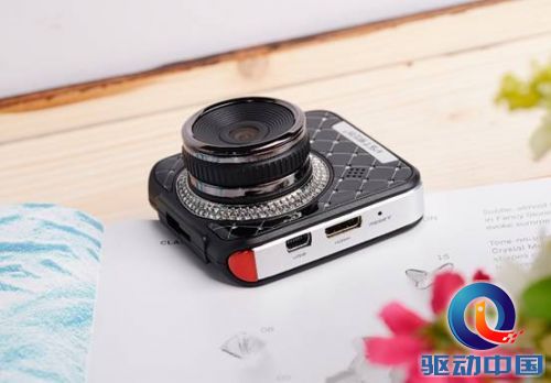 奢华水晶行车记录仪，威仕特R2华丽登场 