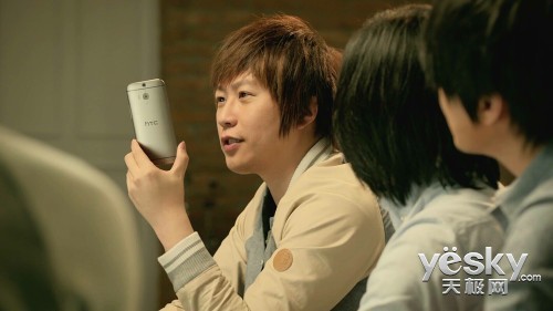 和五月天One转世界杯 HTC OneM8现场来助阵