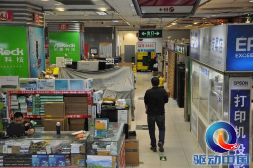 鼎好卖场客流同样稀少