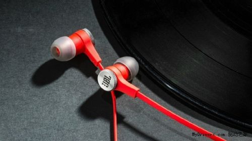 一加、JBL大招!限量手机发布:2199元