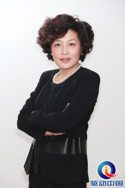 央视官方宣布羊年春晚总导演