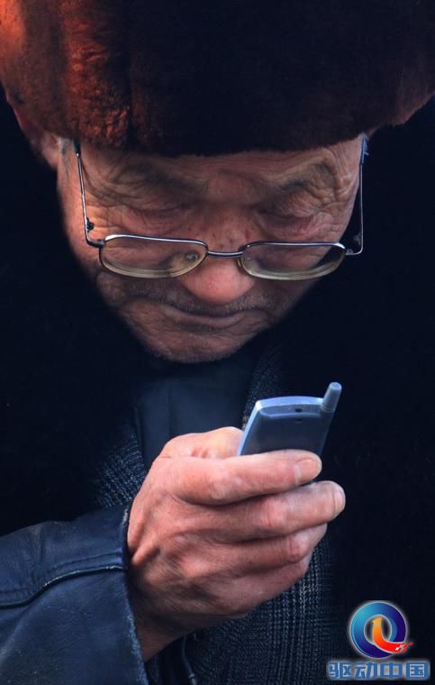 爸妈的手机到了该换的时代