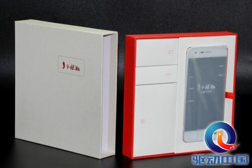 让用户一见钟情？小辣椒4采用新包装