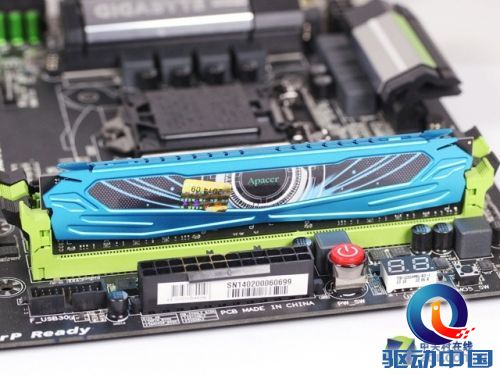 Z-ONE配备盔甲武士 宇瞻8G超频内存是也 