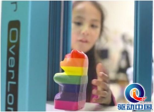 彩色3D打印机OverLord 廉价打印新选择