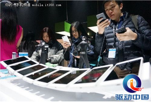荣耀6Plus发布会现场直击花粉首轮口碑