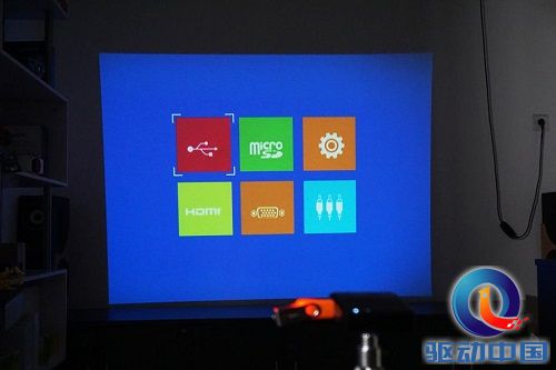 不是所有投影都能这么“小”微杰DL-S30微型投影机产品评测