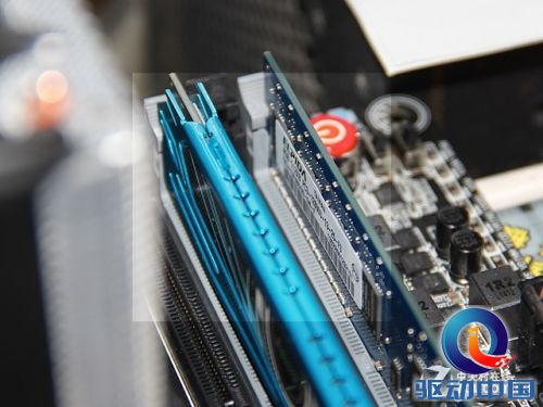 宇瞻4GB DDR3 160盔甲武士内存兼容性测试 