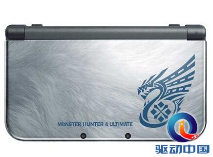 《怪物猎人4》限量版3DS XL
