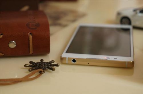 说明: http://p1.pstatp.com/large/2081/6954335236