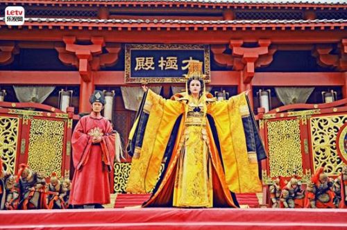 说明: 武媚娘登基_副本.jpg