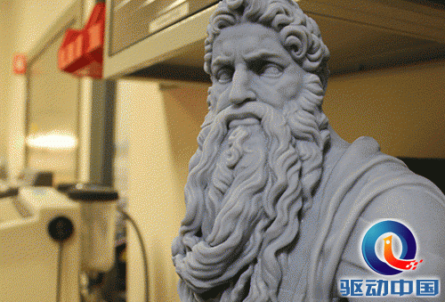 精确性空前 3D打印复制米开朗基罗雕像