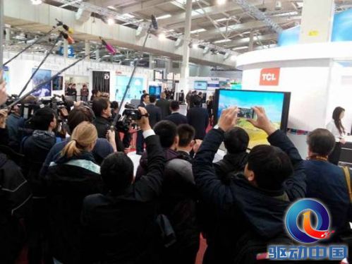 说明: C:\Users\wanrao.ouyang\Desktop\新建文件夹\TCL CeBIT展台人潮涌动.jpg