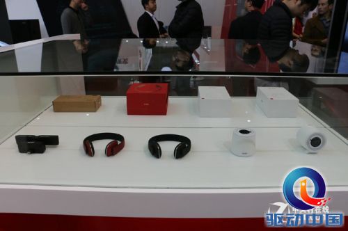 AWE2015群星闪耀 乐视电视展台全报道