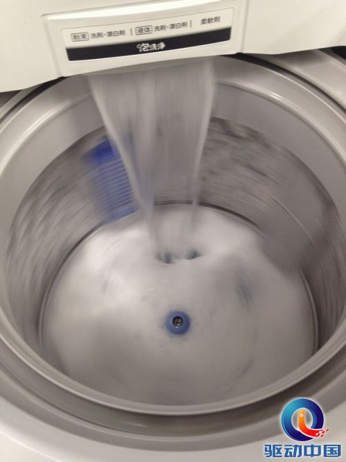 功能强大 日本推全新纵向型洗衣烘干机