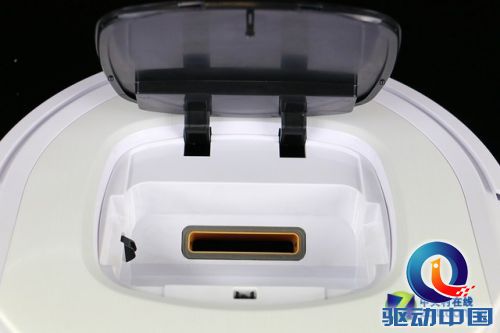 扫地+拖地二合一 Proscenic机器人图赏