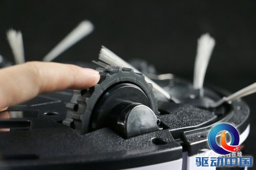 扫地+拖地二合一 Proscenic机器人图赏