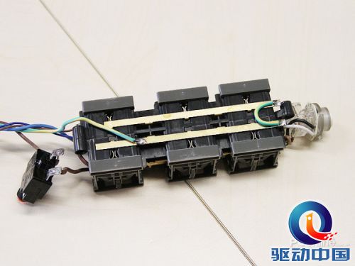 公牛GN-V106U