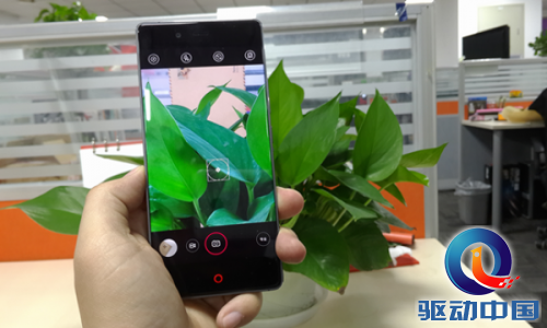 惊艳震撼 无边框nubia Z9如何炼成