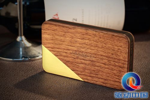良心大作,美能格探索移动电源测评