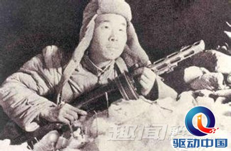 战史奇迹：中国士兵一个人堵截美军8小时
