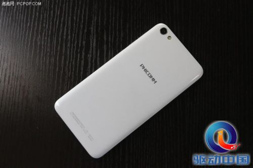 中国移动A1更亮眼 699元三款手机对比