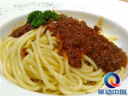 中国移动A1更亮眼 699元三款手机对比