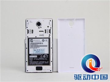 中国移动A1更亮眼 699元三款手机对比