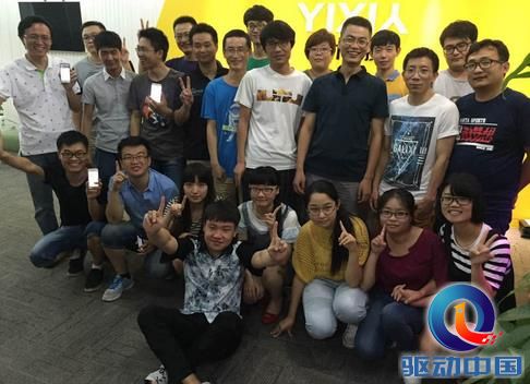 除了王珞丹们,打造“小咖秀”这样的爆款App还需要什么?