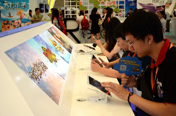 图5.飞流展台试玩区人气不减