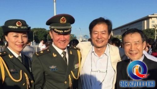 抗战阅兵观众席众星云集