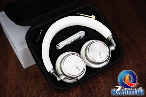 生物振膜加持 魅族HD50头戴耳机试听